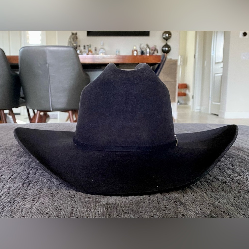VINTAGE “The Roundup” Black Cowboy Hat. Pristine Condition! 7X Beaver Quality!!!